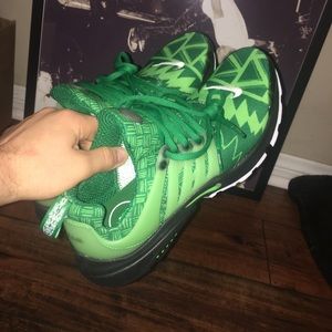Nike Air Presto Naija